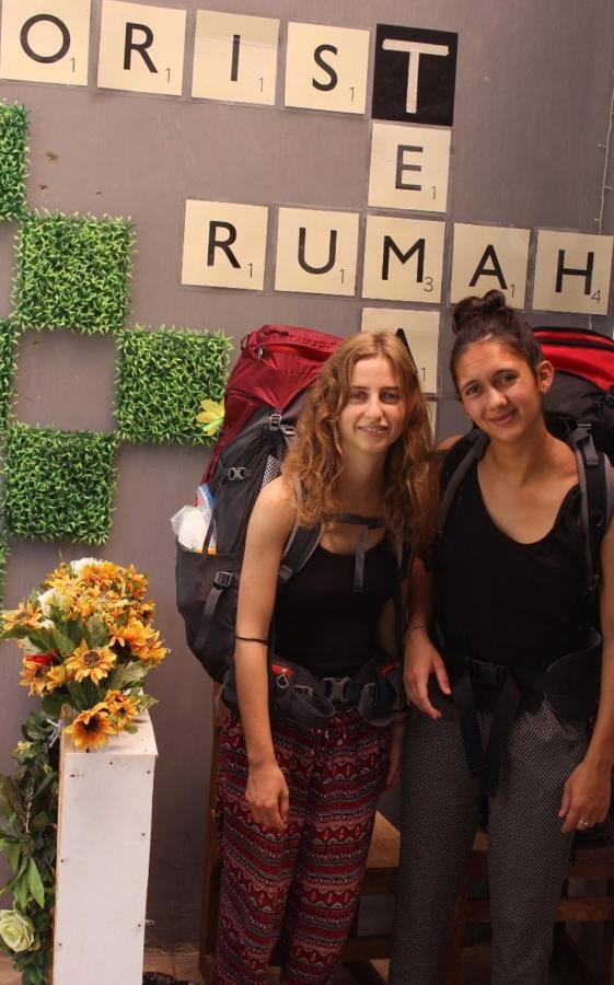Rumah Teman Backpacker เซอมารัง ภายนอก รูปภาพ